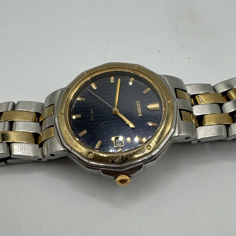 Citizen Eco-Drive Titanium WR 100 Quartz Black Dial Men's Watch‎ Two Tone Works